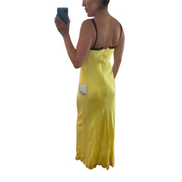 Jovani Gown Yellow/Black - Picture 3 of 3